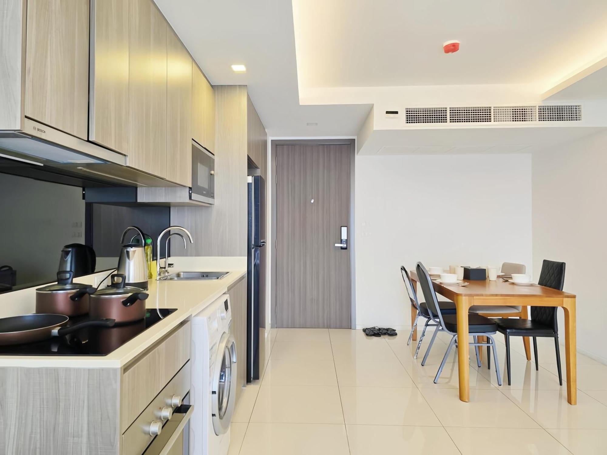 Apartment Circle Rein Sukhumvit 12 *